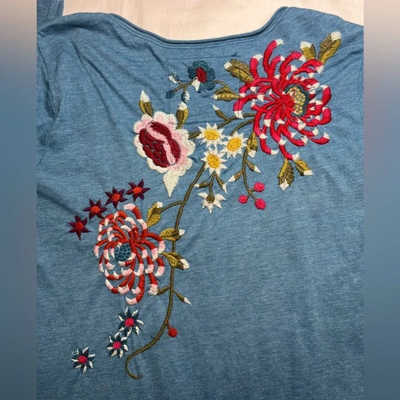 JW Los Angeles Joy Love Light Embroidered Bird Floral Top Womens M Long Sleeve - Picture 7 of 10